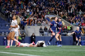 In the 87th minute, a ball out wide by defender Phoebe McClernon found Veronica Latsko just a couple of feet away from the penalty spot from where she scored. 